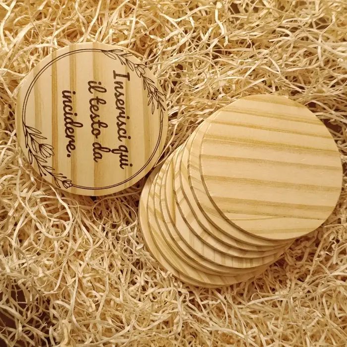 Acquista Sottobicchieri personalizzabili - set da 10 - prodotti artigianali in legno e candele