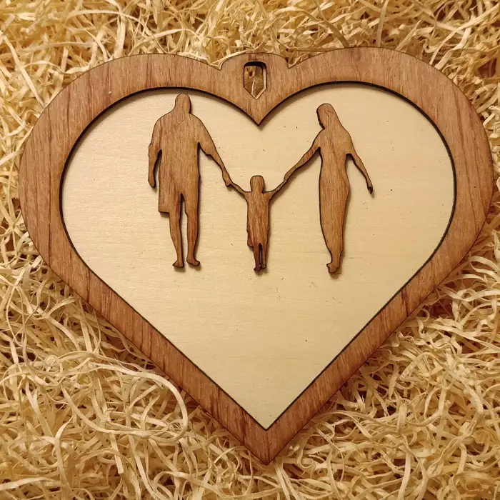 Targa a Cuore in Legno "Famiglia" 2 Layer con Incisione Personalizzata